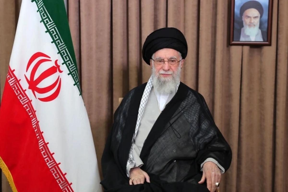 На Западе сообщили о возможности бегства Хаменеи в Россию