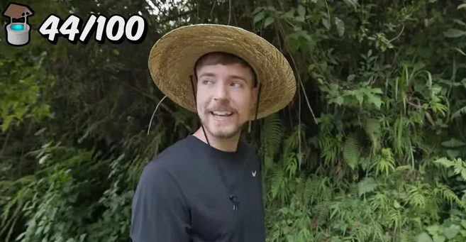 Блогер MrBeast построил в Африке 100 скважин воды для более чем полумиллиона человек — Видео