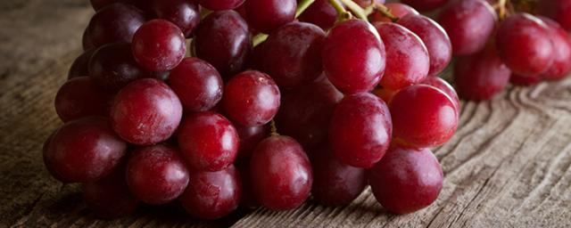 Виноград помогает защитить зрение в старости