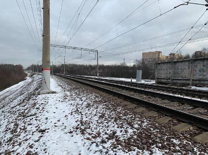 Погода заветы ильича пушкино. ЖД станция Заветы Ильича. Дамба Заветы Ильича. Заветы Ильича Пушкино. Заветы Ильича грузовой поезд.