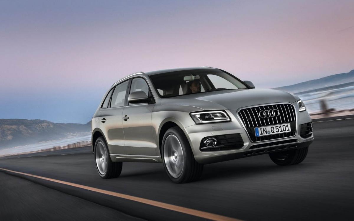 Стали известны стоимость и комплектация обновленного Audi Q5