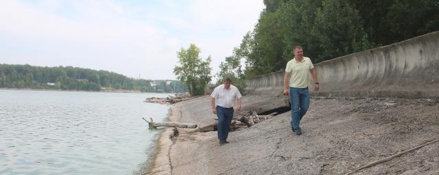 Мэр Бердска проконтролировал строительство первого этапа водозабора