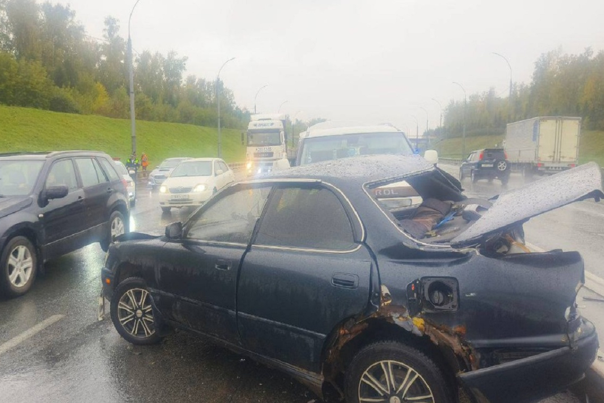 В Новосибирске произошла массовая авария со смертельным исходом