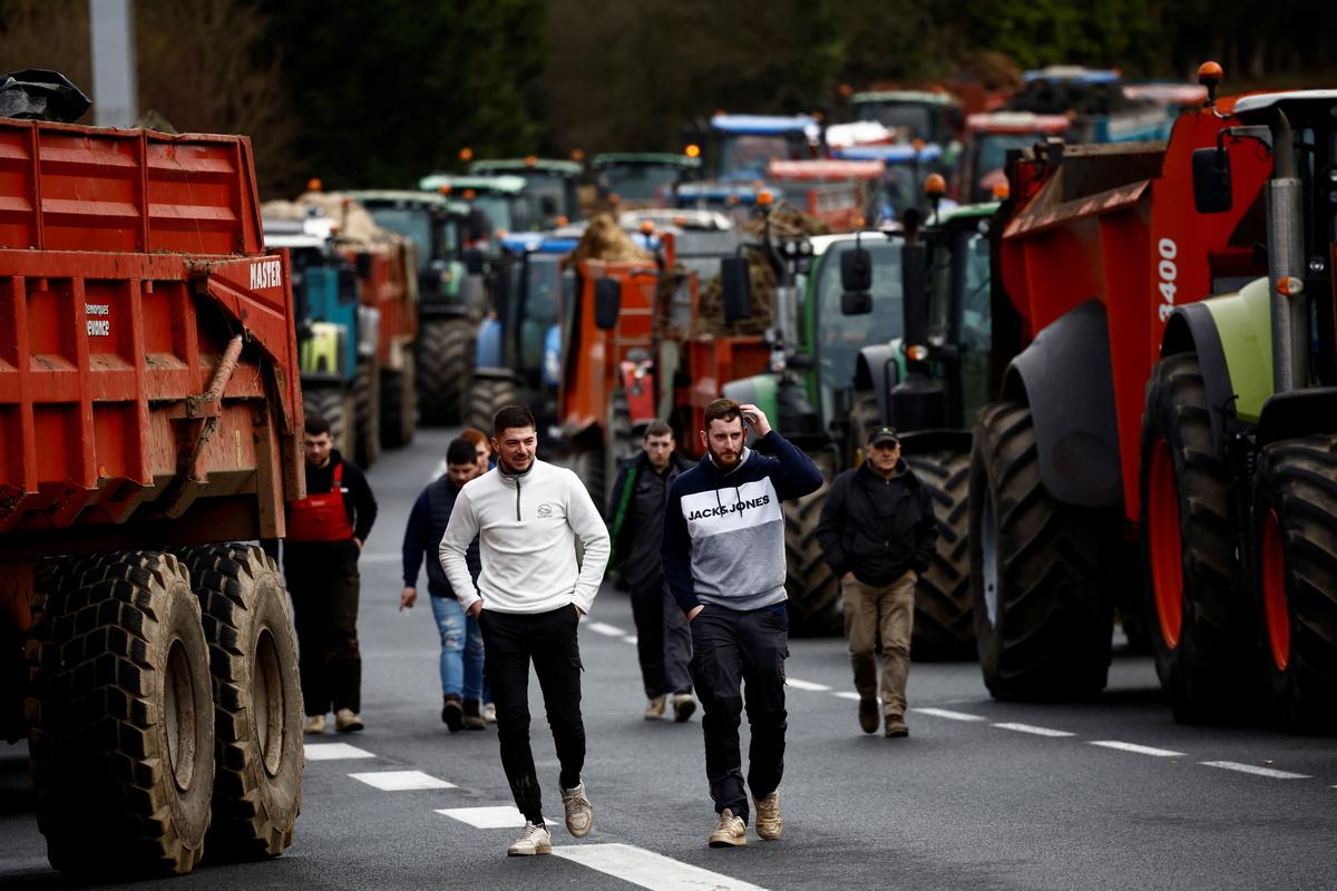 Французские фермеры начинают пятидневную забастовку в Париже