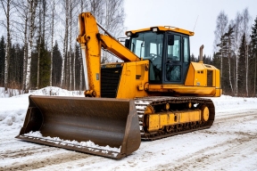 Улицы Тюмени от снега чистят более 450 машин