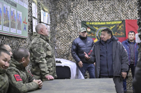 Глава республики Владислав Ховалыг: В Туве усиливают поддержку участников СВО и их семей, помогают ветеранам с трудоустройством, отправляют помощь бойцам