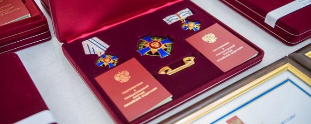 Президент наградил семью из Воронежской области орденом «Родительская слава»