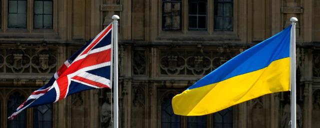 Глава МИД Великобритании Клеверли: Предприниматели из России должны платить за восстановление Украины