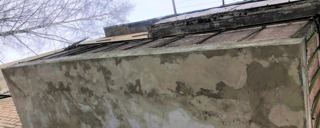 В г.о. Пушкинский отремонтировали балкон многоэтажки после вмешательства ГЖИ
