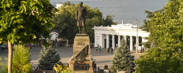 Севастополь отмечает 220-летнюю годовщину со дня рождения Павла Нахимова