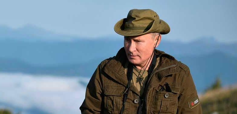 «Военторг» запустил в продажу «куртку Путина»