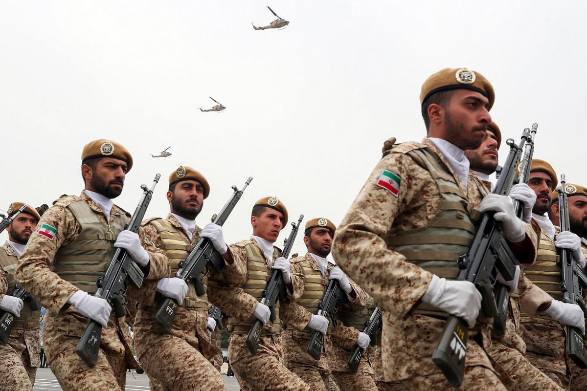 Либо крах, либо союзник с многомиллионной армией. Уроки для Ирана и «задания» для России после «спецоперации» Израиля и США