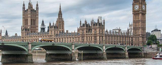 Британский парламент утвердил законопроект о Brexit