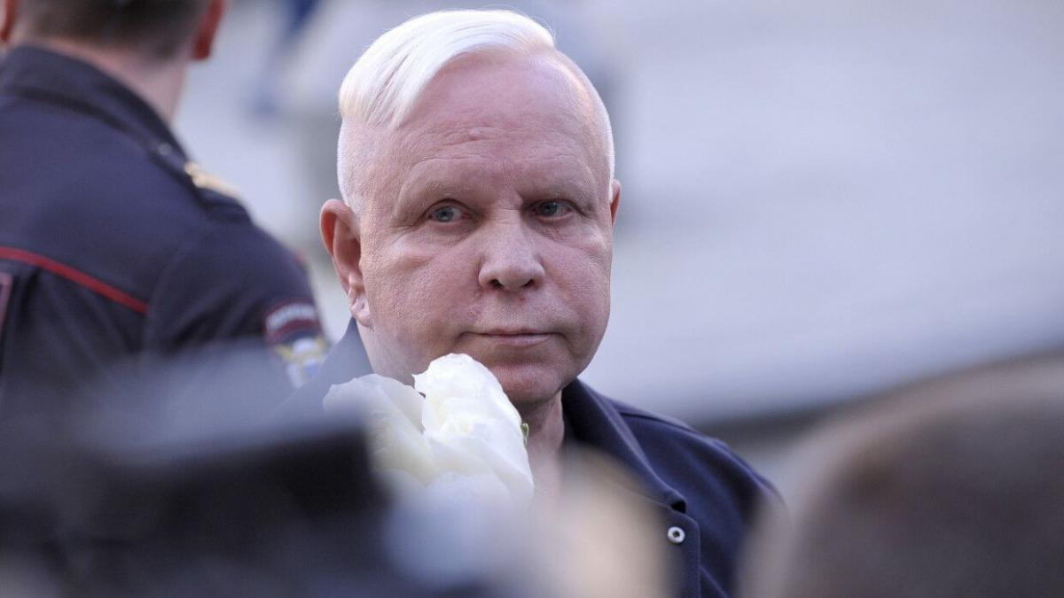 Тяжелобольной Борис Моисеев ждет звонка от Пугачевой в день рождения