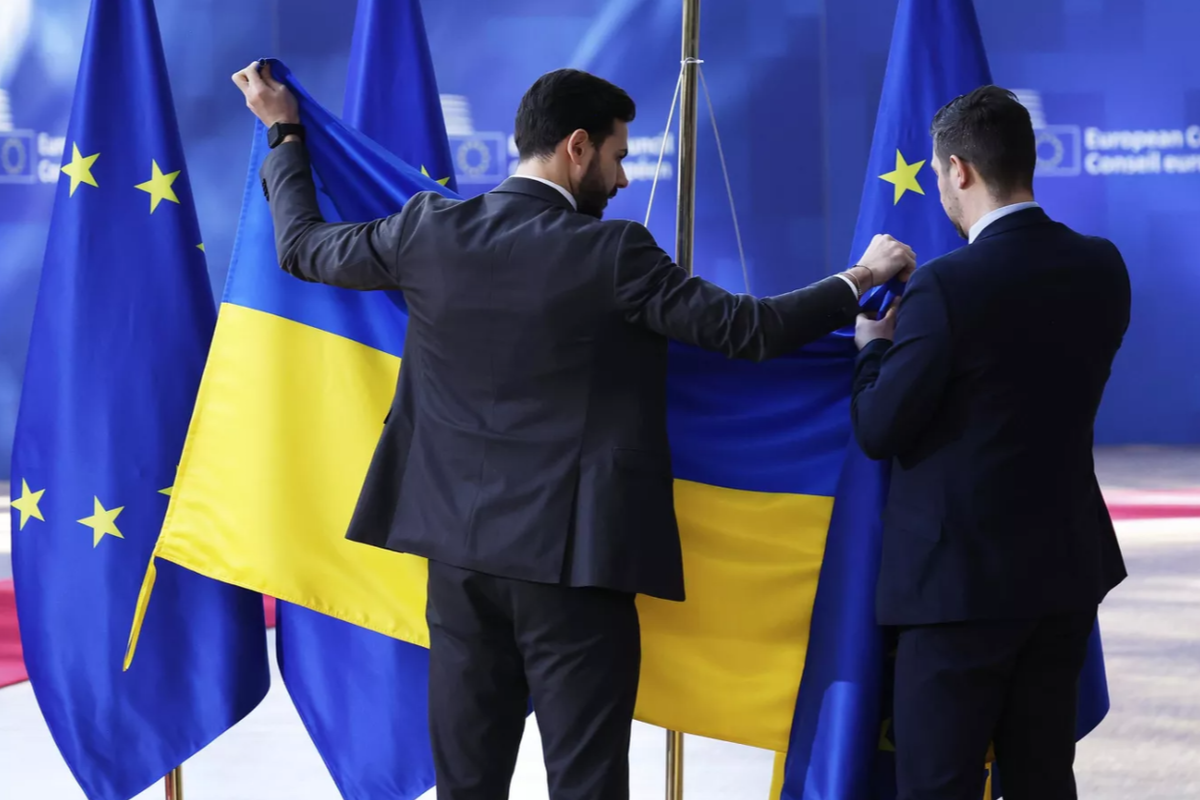 Нужна ли Украина на самом деле: журналист Боуз предложил ЕС узнать мнение европейцев