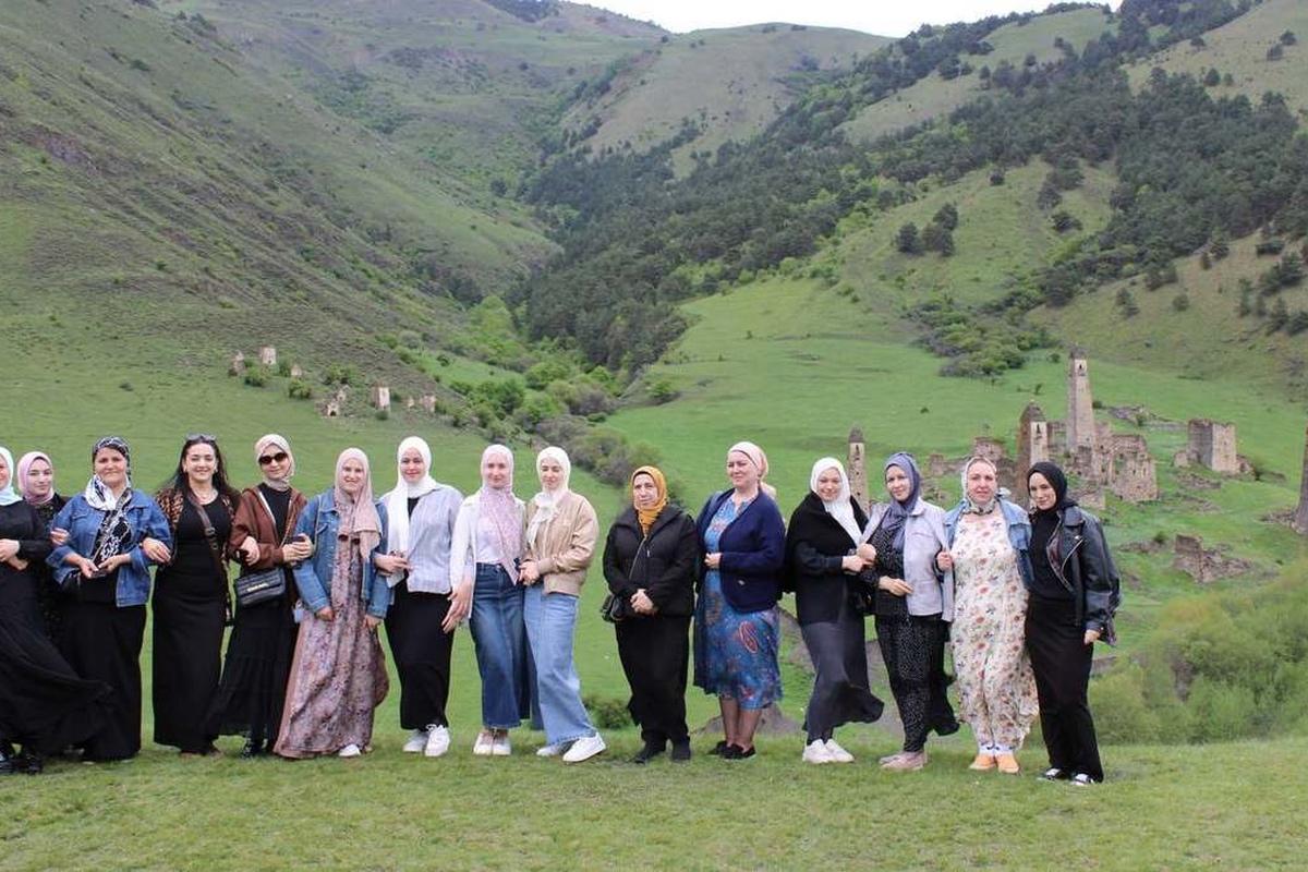 В Ингушетии решили создать армию идеальных гидов и отельеров