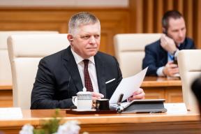 Словакия не отправит солдат воевать с Россией: Фицо раскрыл, что скрывается за статьей 5 НАТО