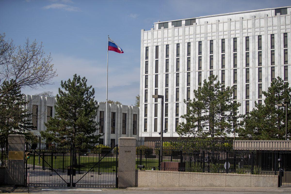 Посольство РФ в США работает над вызволением россиян из тюрем