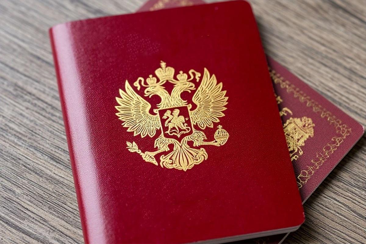 44 новых гражданина: Новосибирская область выдает паспорта иностранным защитникам России