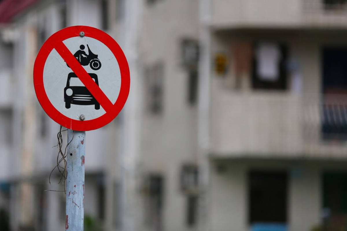 В Астрахани на полтора месяца ограничат движение на одной из улиц