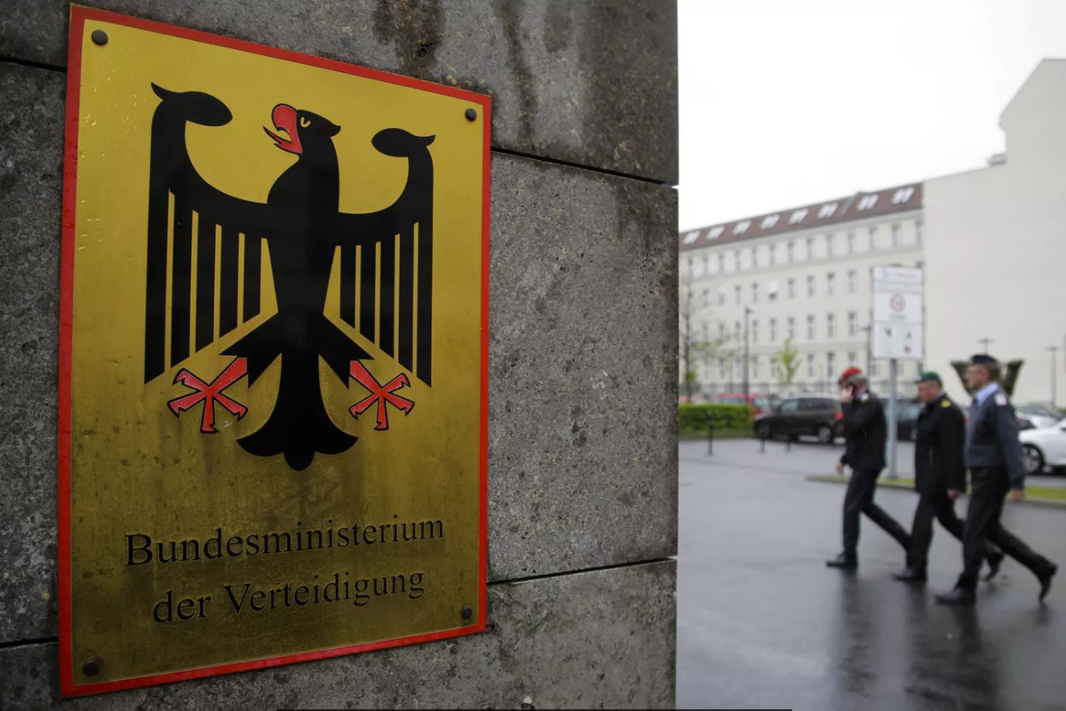 Власти Германии планируют оборудовать санитарные поезда на случай войны