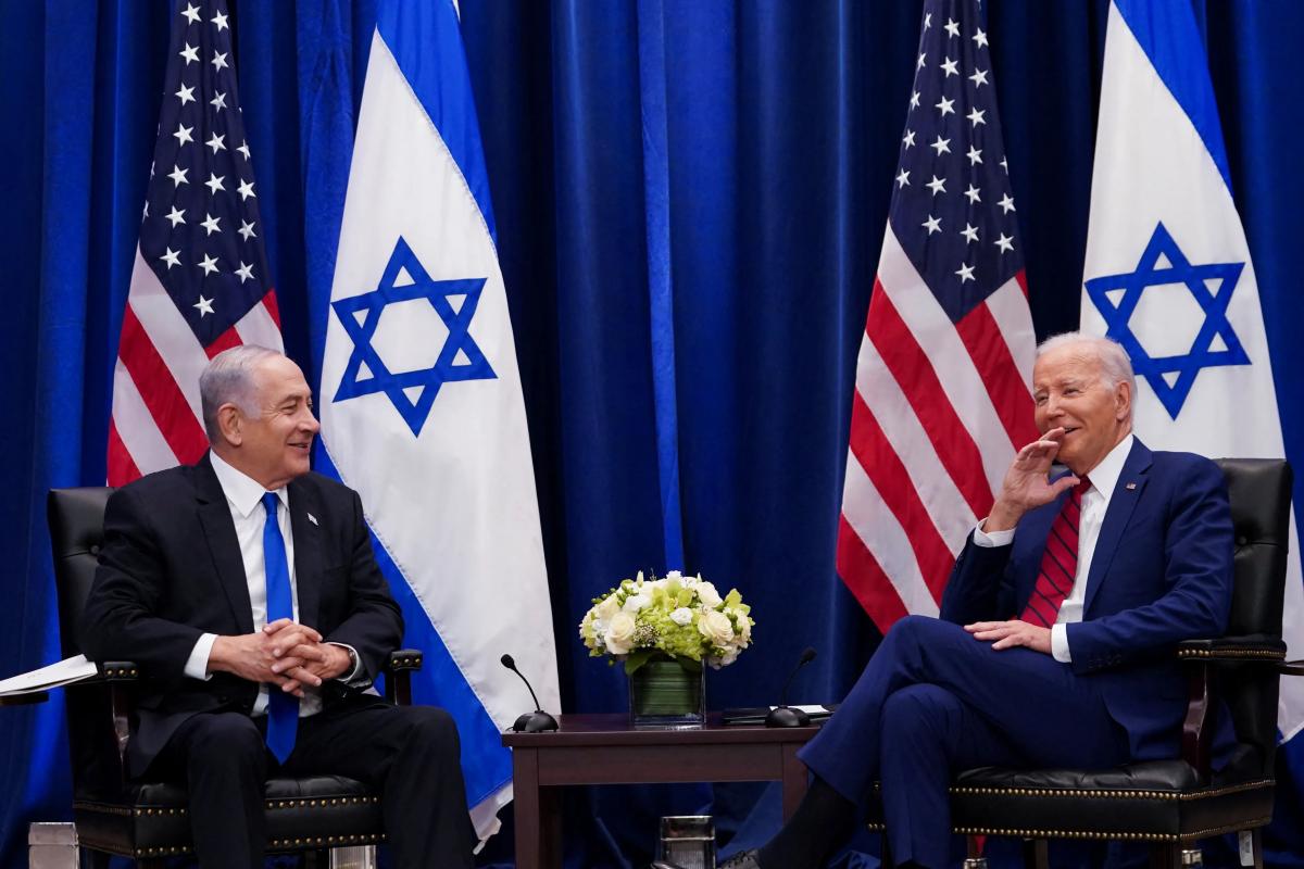 Байден обсудил с Нетаньяху возможности развертывания армии для поддержки Израиля
