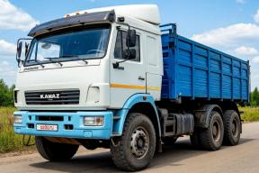 КамАЗ вырвался вперёд, но рынок грузовиков рухнул на 10%: четырёхдневка уже на горизонте