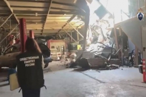 В Петербурге стена рухнувшего паркинга «разнесла» автосервис