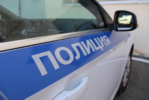 В Малокарачаевском районе КЧР при проверке документов ранили двух полицейских