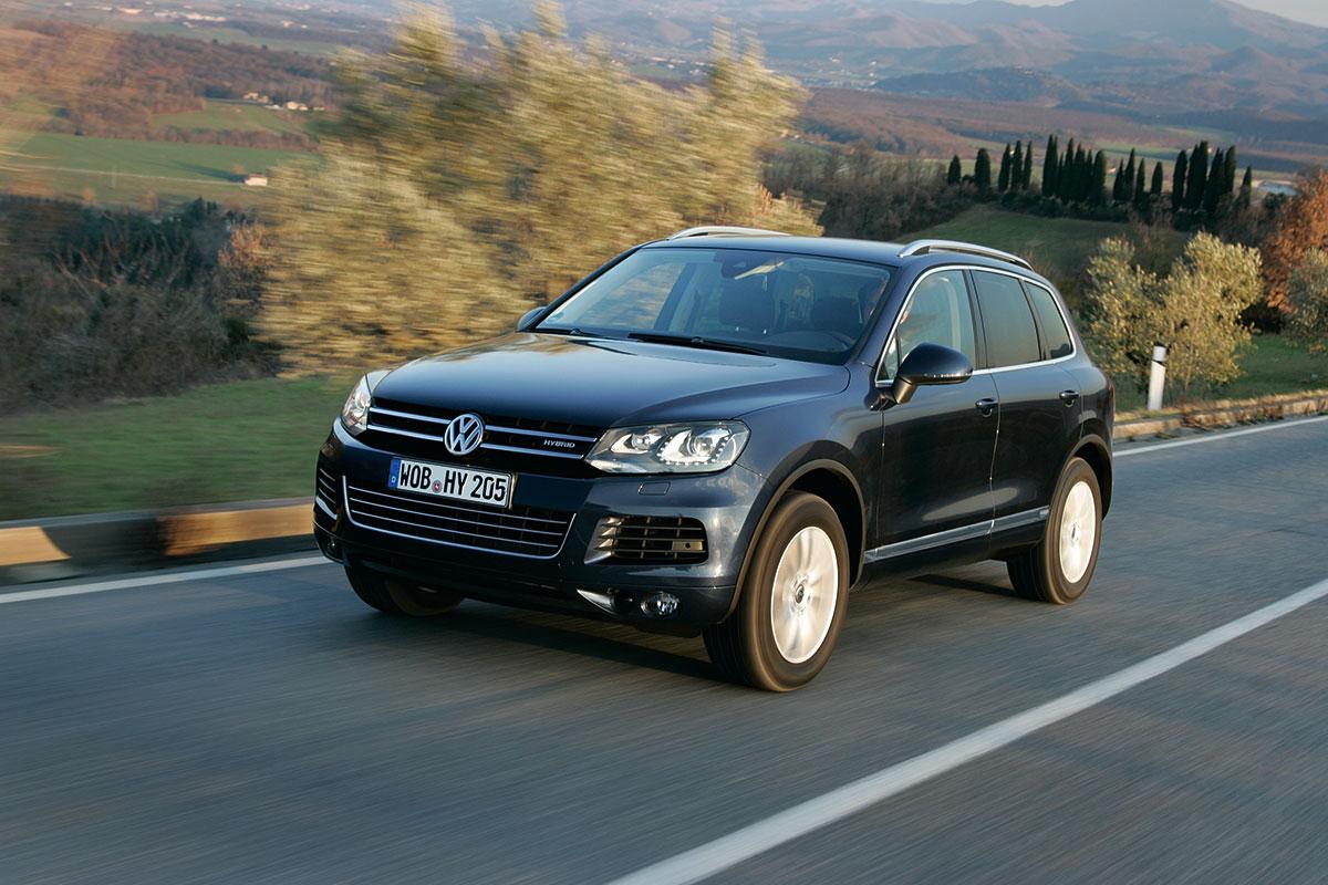В Барнауле Volkswagen Touareg третьего поколения продают за 6,2 млн рублей