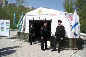 750 астраханцев обратились в мобильный пункт отбора на контрактную службу в сентябре