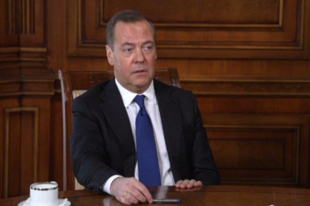 Медведев предложил назначить премию за каждого убитого на Украине военного НАТО