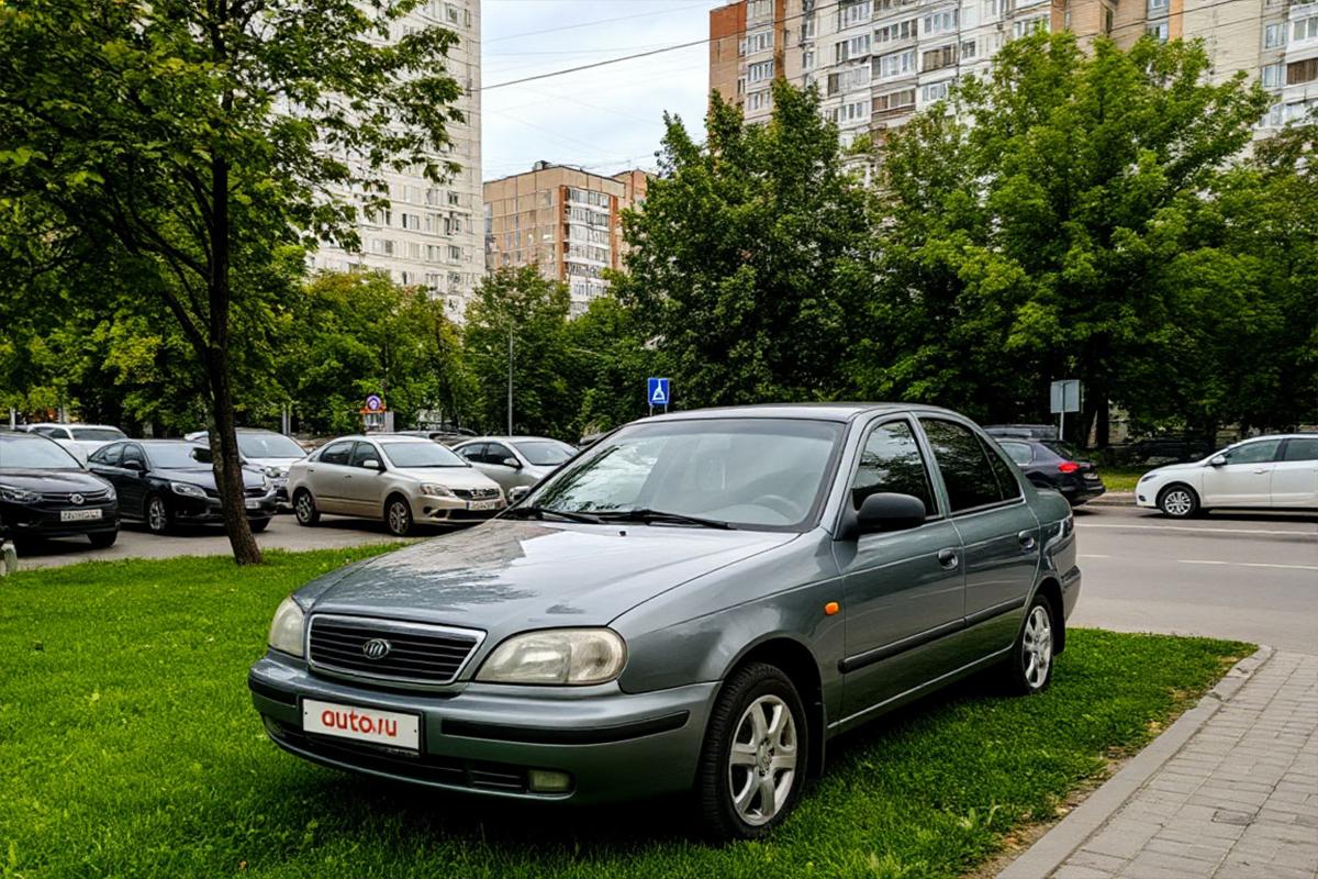 Новосибирск сократил парковку на газонах с помощью системы «ПаркНЕТ»