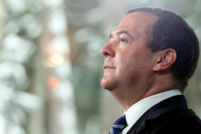 Медведев предложил ужесточить в России закон об иноагентах по примеру США