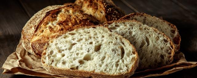 Врачи назвали допустимую ежедневную дозу употребления хлеба