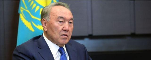 Назарбаев предложил Путину и Зеленскому провести встречу в Казахстане