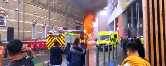 В Лондоне у станции метро Elephant and Castle прогремел взрыв
