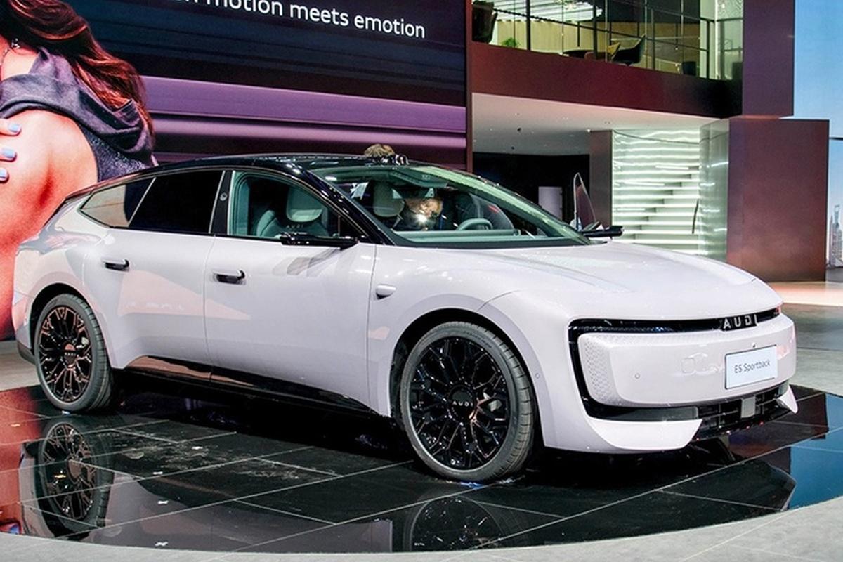 В мире появилась первая Audi с логотипом без колец