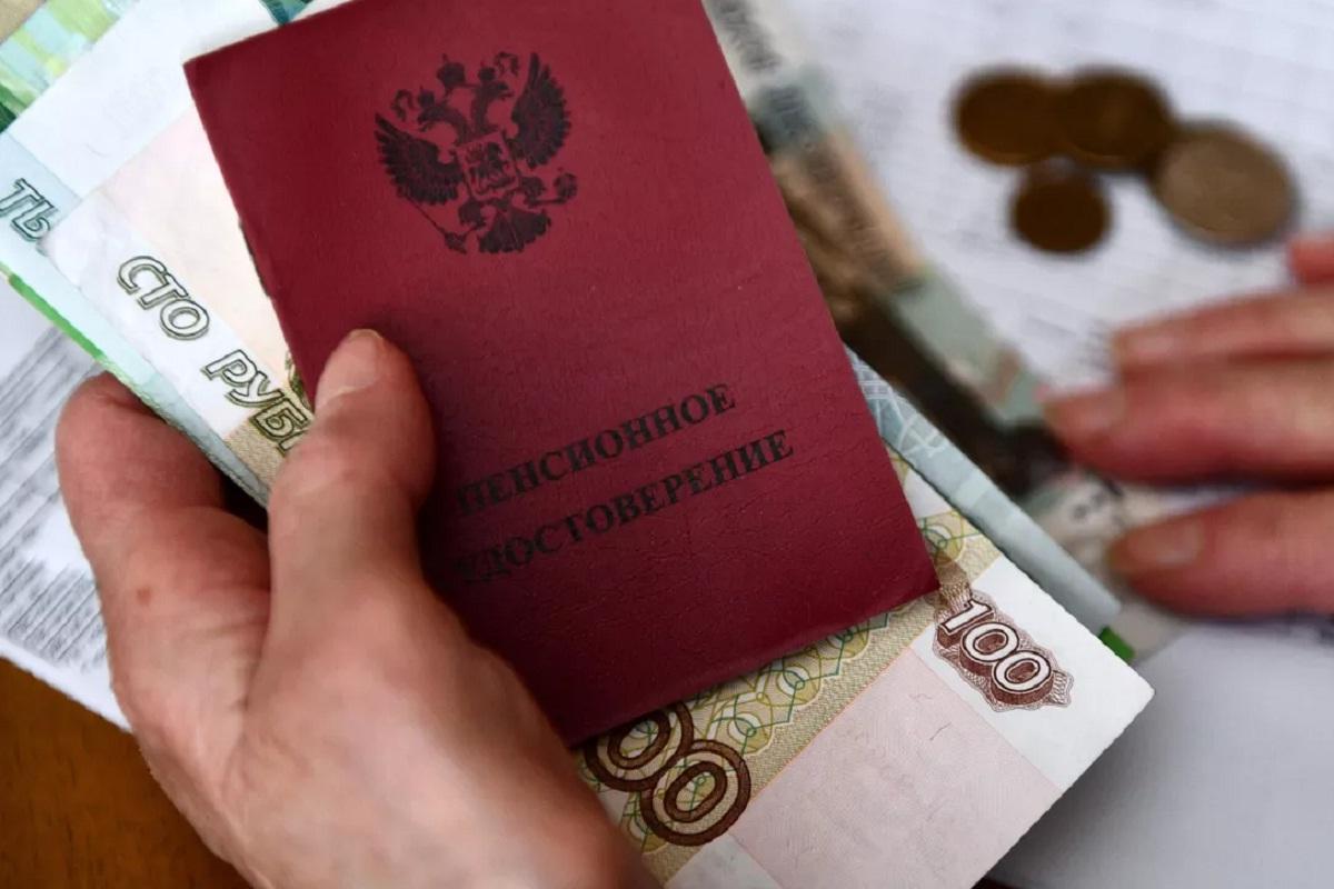 Новосибирским пенсионерам в 2026 году дважды повысят пенсии