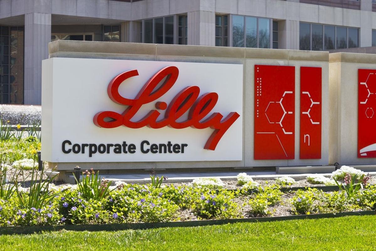 Фармацевтическая компания Eli Lilly США нарастила чистую прибыль