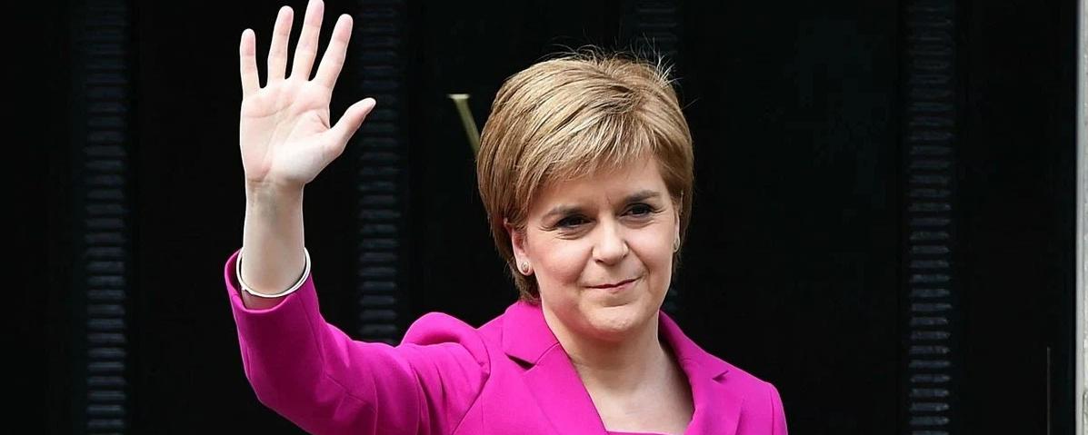 Полиция освободила бывшего первого министра Шотландии Стерджен
