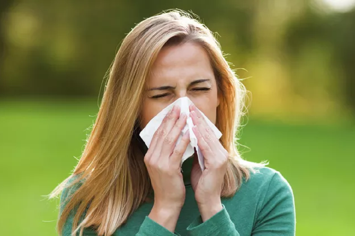 Аллерголог Шангареева назвала неочевидную причину, заставляющую человека чихать