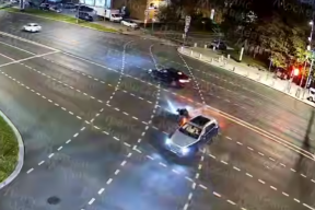 Суд в Москве заключил под стражу обвиняемую в смертельном ДТП на Bentley