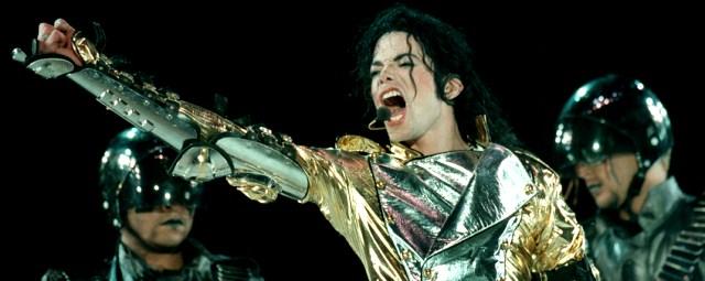 Джей Джей Абрамс снимет сериал о последних днях певца Майкла Джексона
