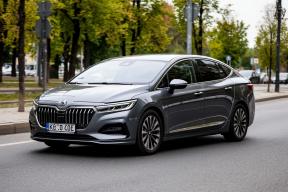 Кто соперник у SKM M7? Единственный конкурент в пустующей нише