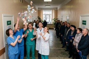 Зарплата 250 тысяч, а врачей нет. Названы самые высокие зарплаты у медиков при кадровом голоде