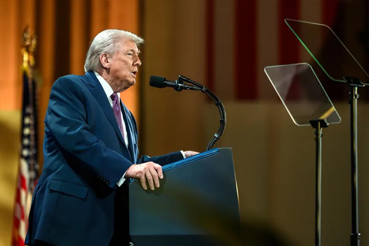 Трамп в жесткой форме пригрозил разорвать все торговые отношения с Испанией