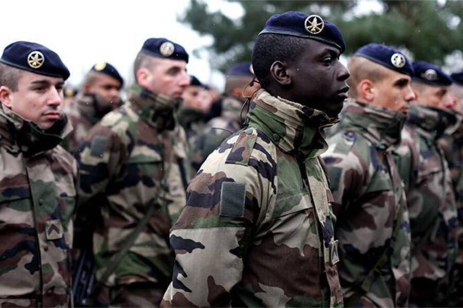 Бюрократия в ЕС тормозит военные переброски Франции на восток НАТО