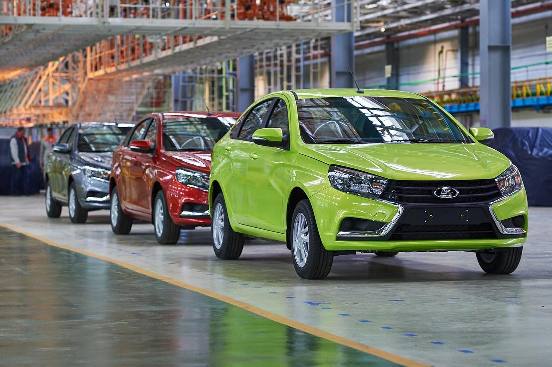 «АвтоВАЗ» повысил цены на все модели LADA