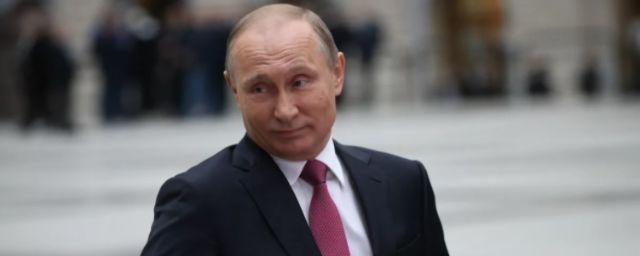 Путина сравнили со Штирлицом из-за оранжевой папки